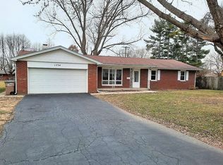 1734 Beam Rd, Columbus, IN 47201