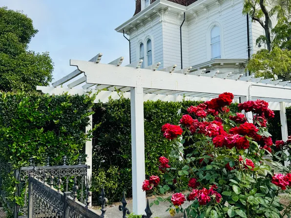 1120 Oak St APT 3, Napa, CA 94559