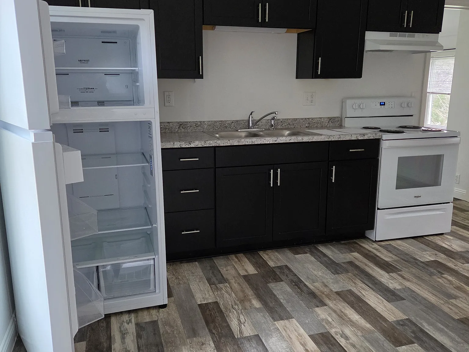 344 West Cherry Street - 2 — Photo 1