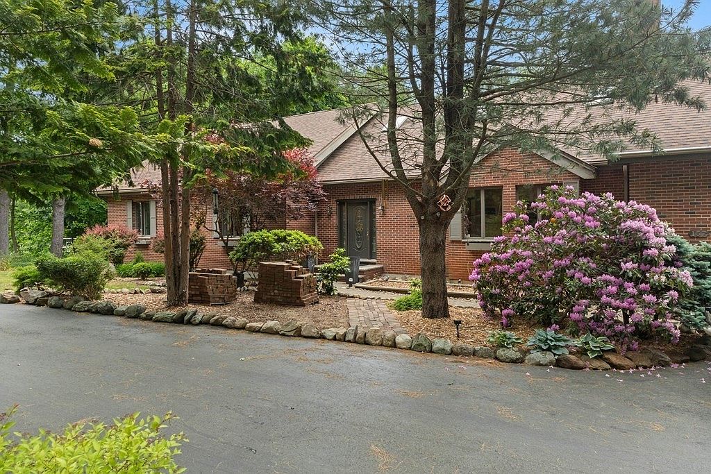 157 Spofford Rd, Boxford, MA 01921 Zillow