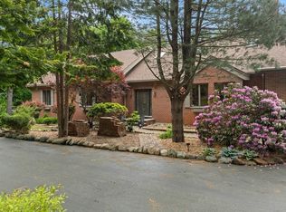 157 Spofford Rd, Boxford, MA 01921