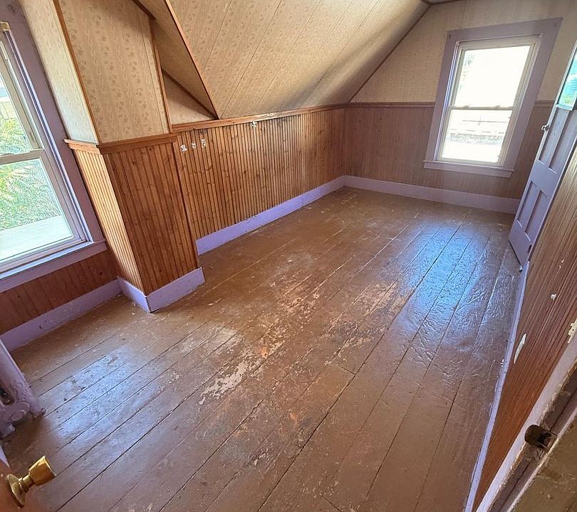 1st image of 11 Brigham St