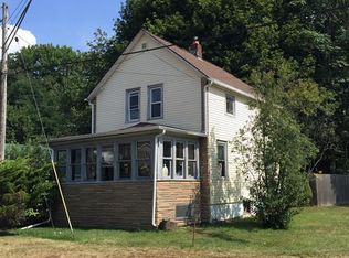 1435 Lake Rd, Lakemore, OH 44250