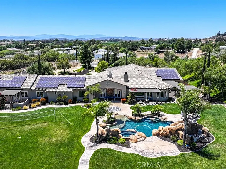 39520 Colleen Way — Photo 8
