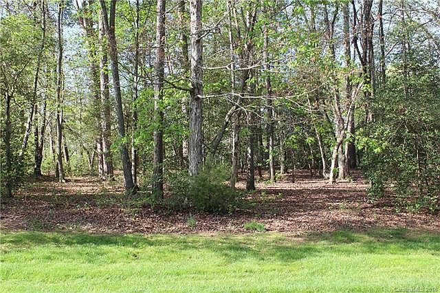 1st image of 136 Allenton Ferry Dr