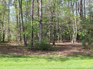 136 Allenton Ferry Dr, New London, NC 28127