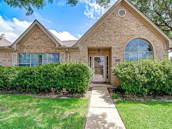 5th image of 16031 Silver Valley Dr