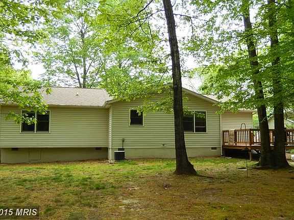 Exterior (Rear)