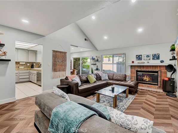 25231 Avenida Pacifica, Lake Forest, CA 92630