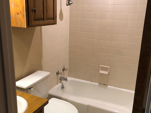 2nd image of 119 Johnston Blvd