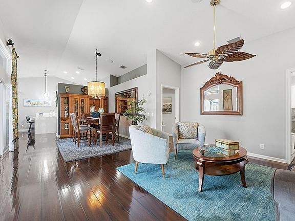 5th image of 2811 SW Mustang Terrace