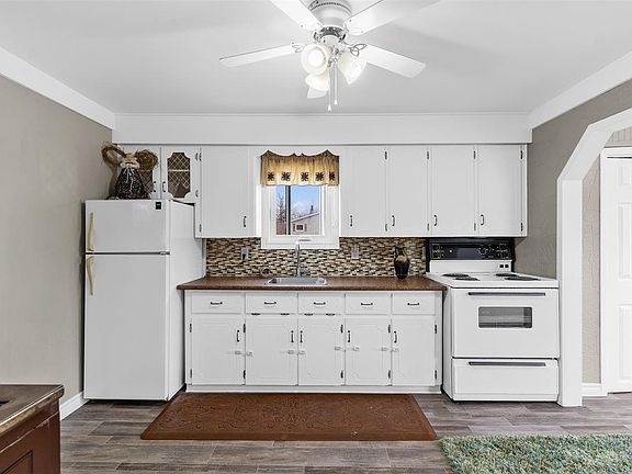 5th image of 4240 Union Rd