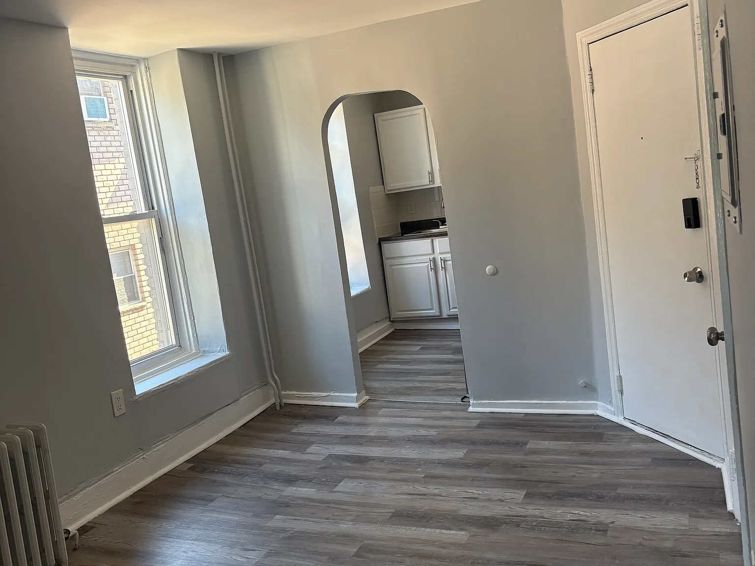1 bed, 700 sqft, $1,650 — Photo 3