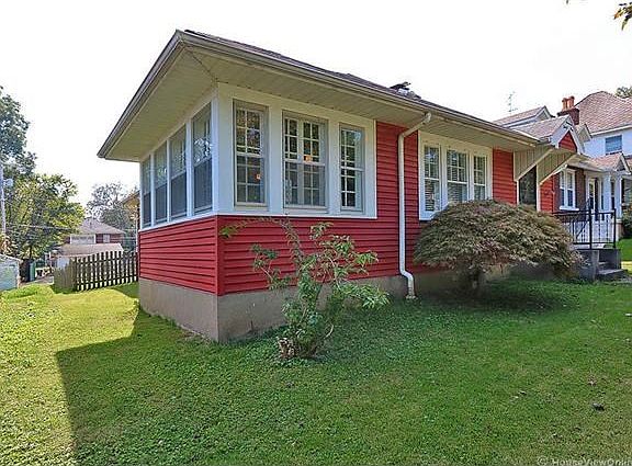 3rd image of 1439 Luce St