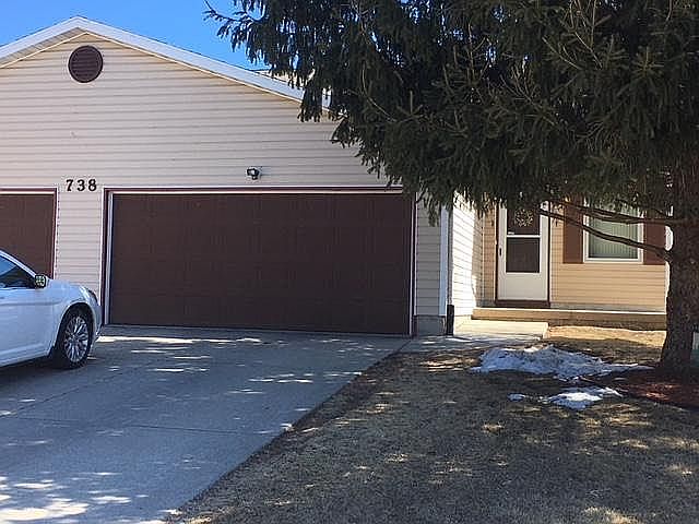 1st image of 738 Crawford Dr #A