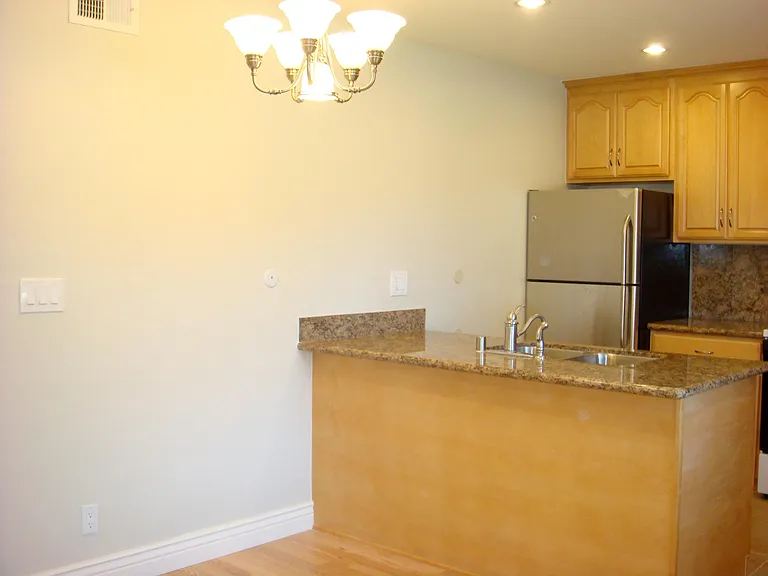 2136 Skylark Ct — Photo 3