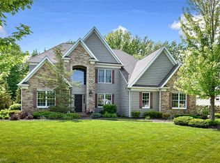 3394 Vineyard Park, Avon, OH 44011