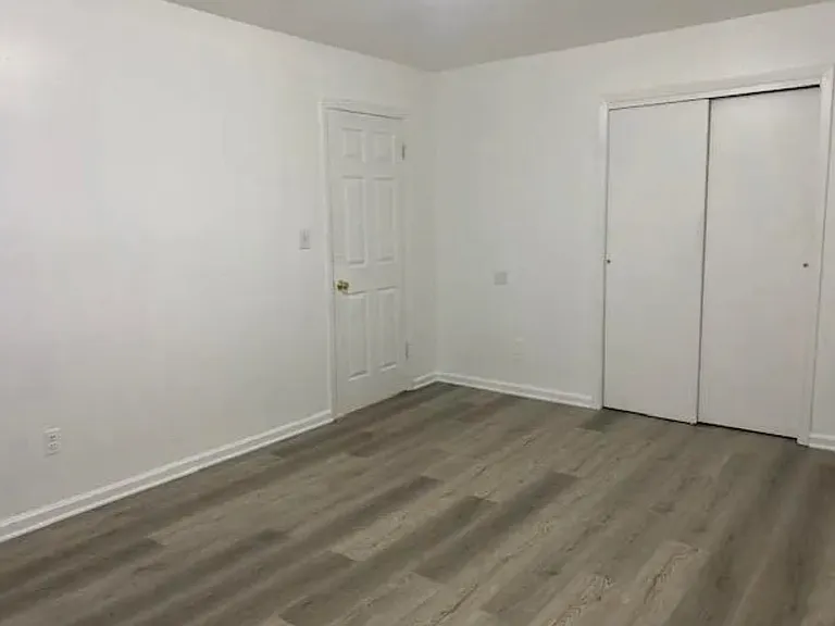 121 Mallory Ave #3 — Photo 10