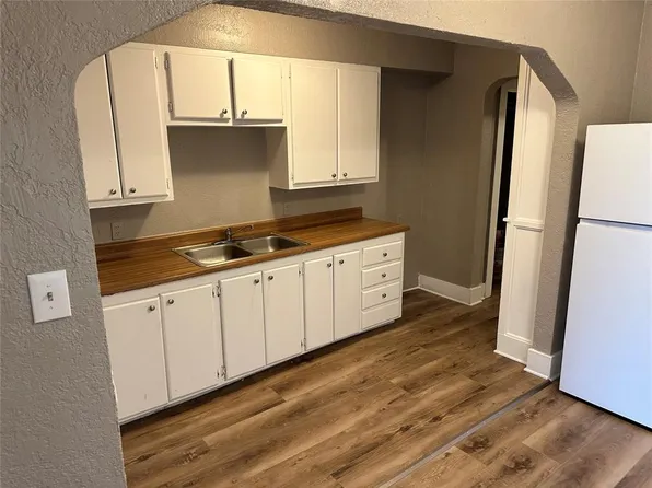 2906 S Santa Fe Ave, Oklahoma City, OK 73109