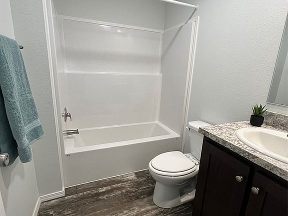 4th image of 25 Yoseph St