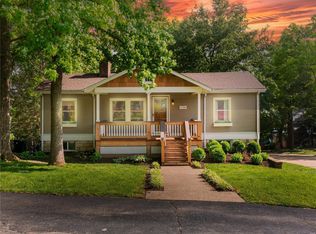 11708 Big Bend Rd, Saint Louis, MO 63122