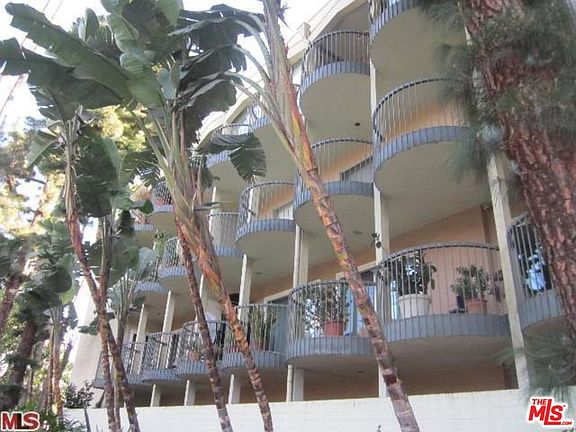 2nd image of 7560 Hollywood Blvd APT 109
