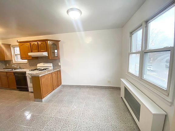 5th image of 21210 43rd Ave #3