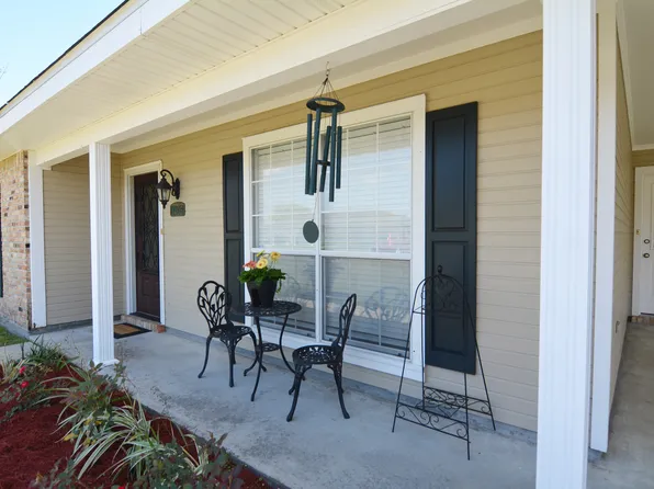 1405 Lee Dr, Thibodaux, LA 70301