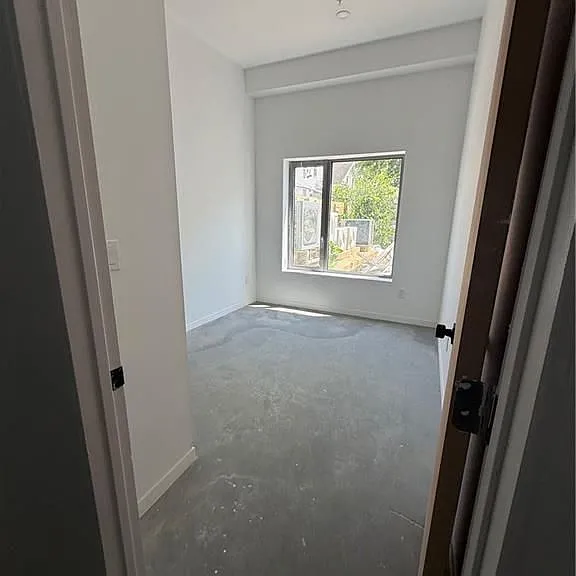 536 Smith St #107 — Photo 8