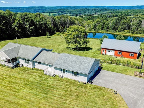 2nd image of 1593 Butternut Rd