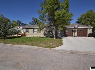 813 5th St, Upton, WY 82730