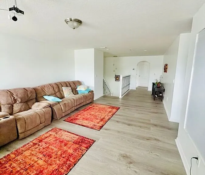 5344 Suncatcher Dr — Photo 5