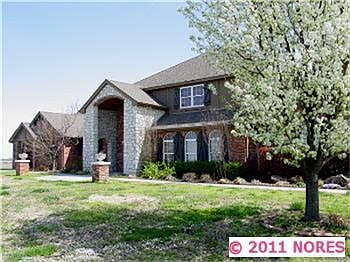 2nd image of 10707 N Memorial Dr E