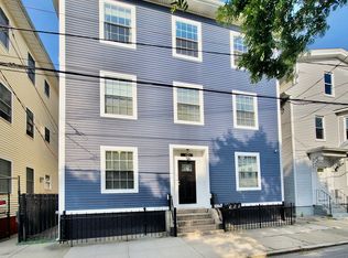 64 Sutton St APT 1, Providence, RI 02903