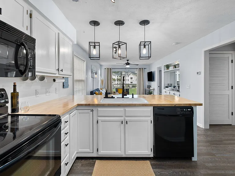 517 White River Dr #22-D — Photo 20