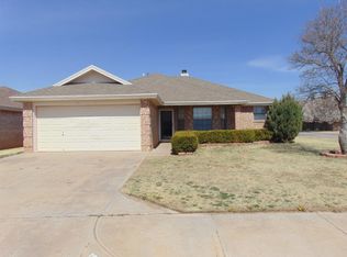 2202 97th St, Lubbock, TX 79423