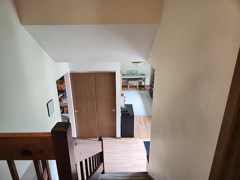 827 Boxwood Dr — Photo 13