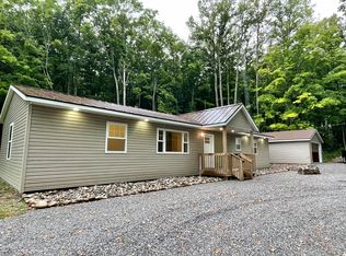 8776 Buttles Rd, Atlanta, MI 49709