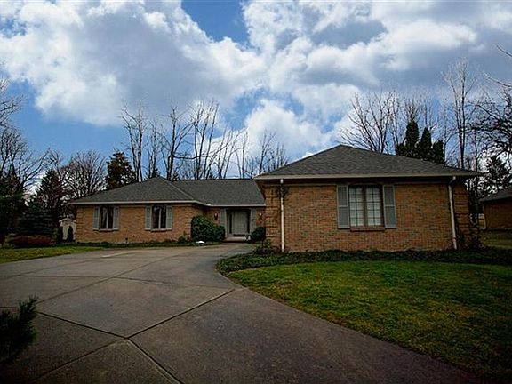 3rd image of 6716 Vienna Woods Trl