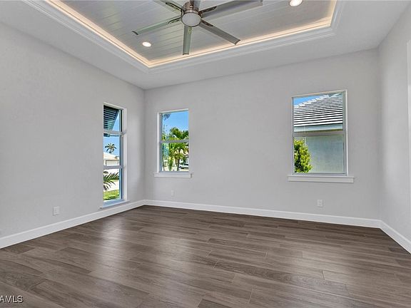 5th image of 3712 Carmichael Dr