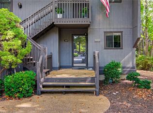 147 Cedar Cove Ln, Winston Salem, NC 27104