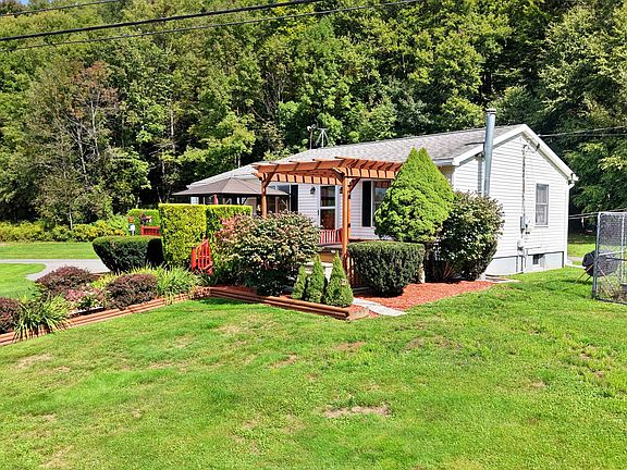 4th image of 189 Oquaga Lake Rd
