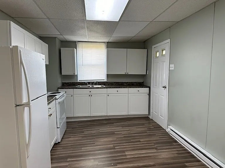 20-22 N 6th St #20 N 6TH ST — Photo 11