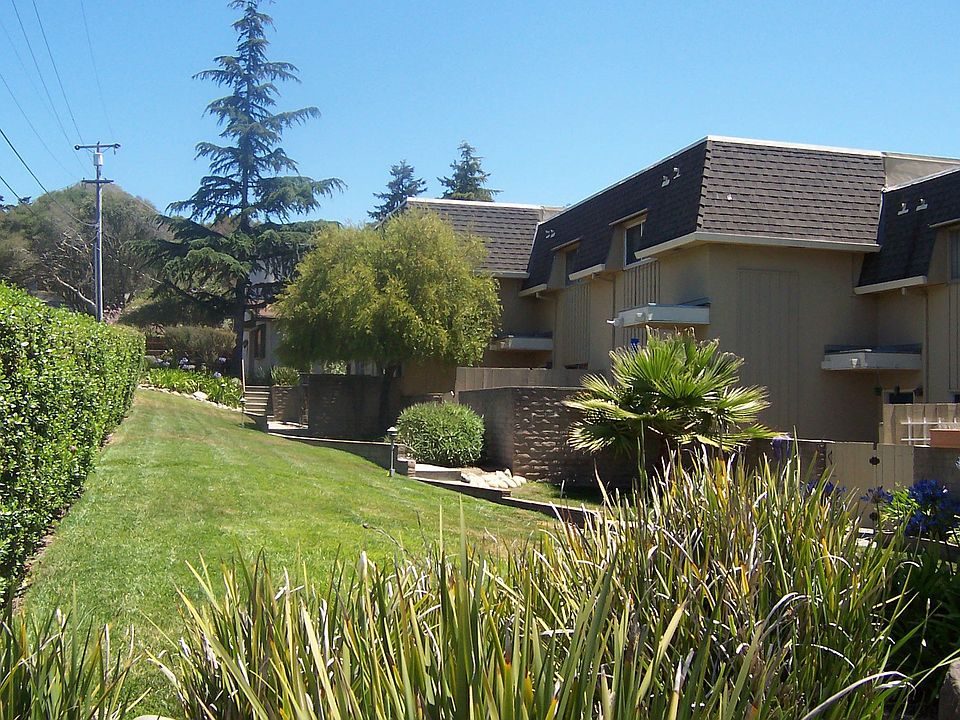2nd image of 7555 Sunset Way APT 12