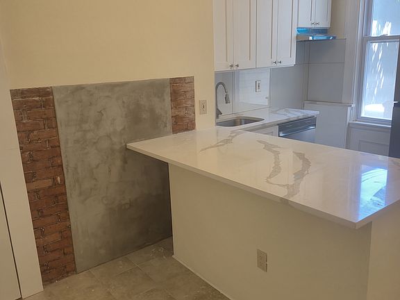 2nd image of 338 New York Ave #2L