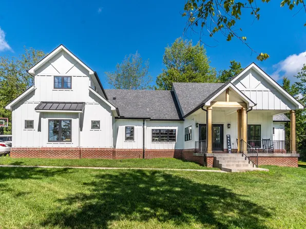 155 Winford Dr, Waco, KY 40385