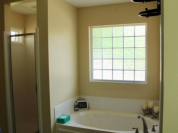 5th image of 115 Kailyn Ct