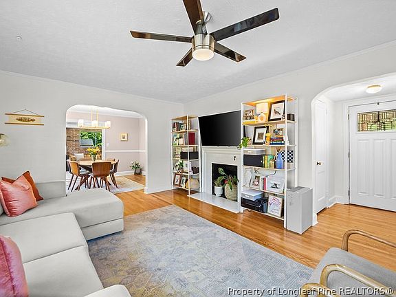 4th image of 519 Vista Dr
