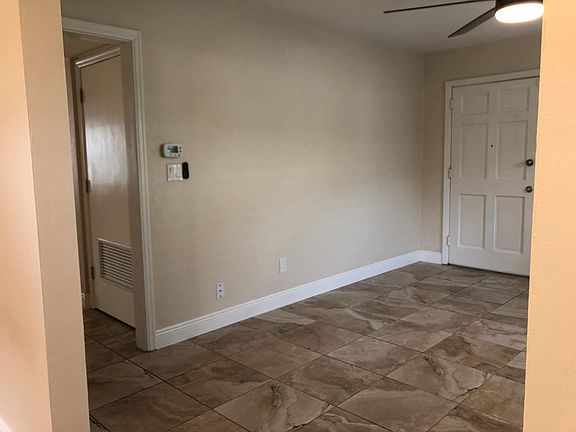 4th image of 4204 W Palmira Ave