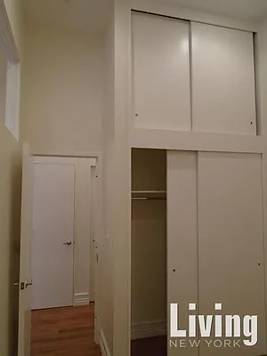 Rented by Living New York | media 26